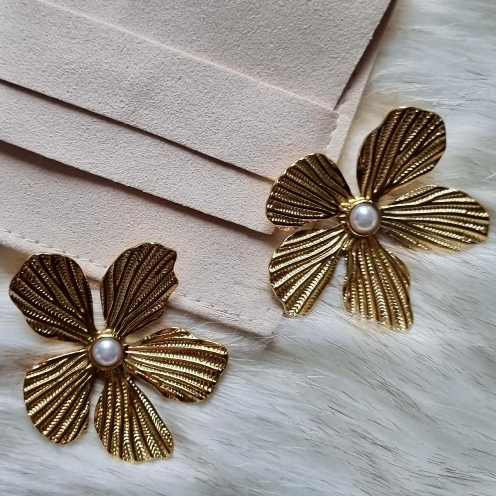 Agathe | Boucles d'oreilles fleuries pendantes